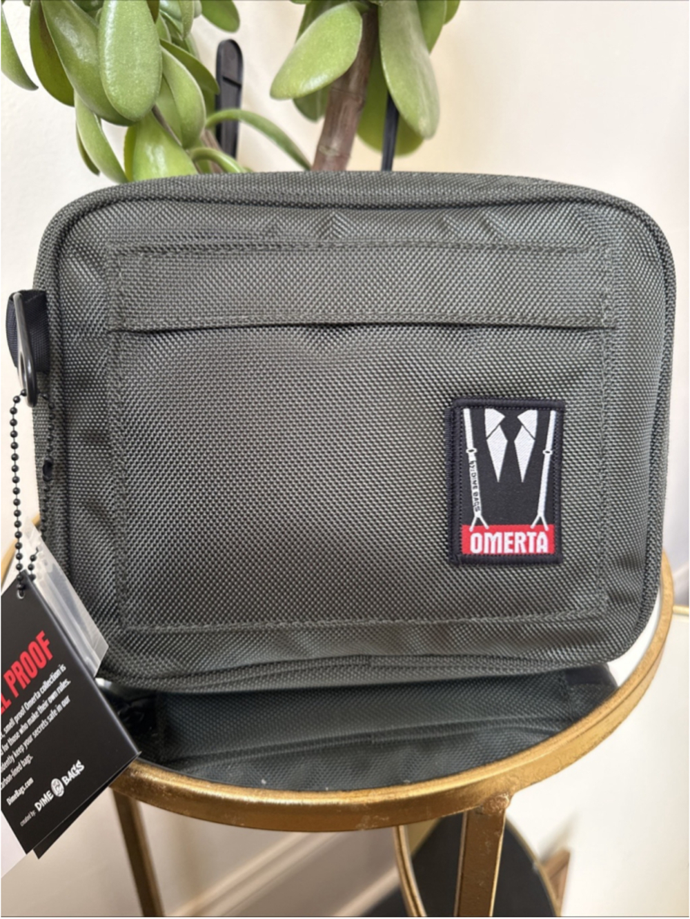 Omerta Dime Bags Boss 10 Inch Green Lockable Odor Sealing Padded Pouch NWT